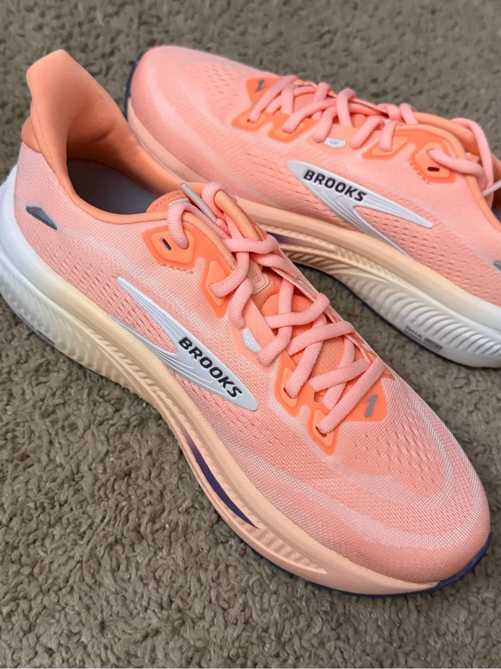 Brooks Women’s Athletic Shoe - Coral Peach with White and Purple Accents NEW 7